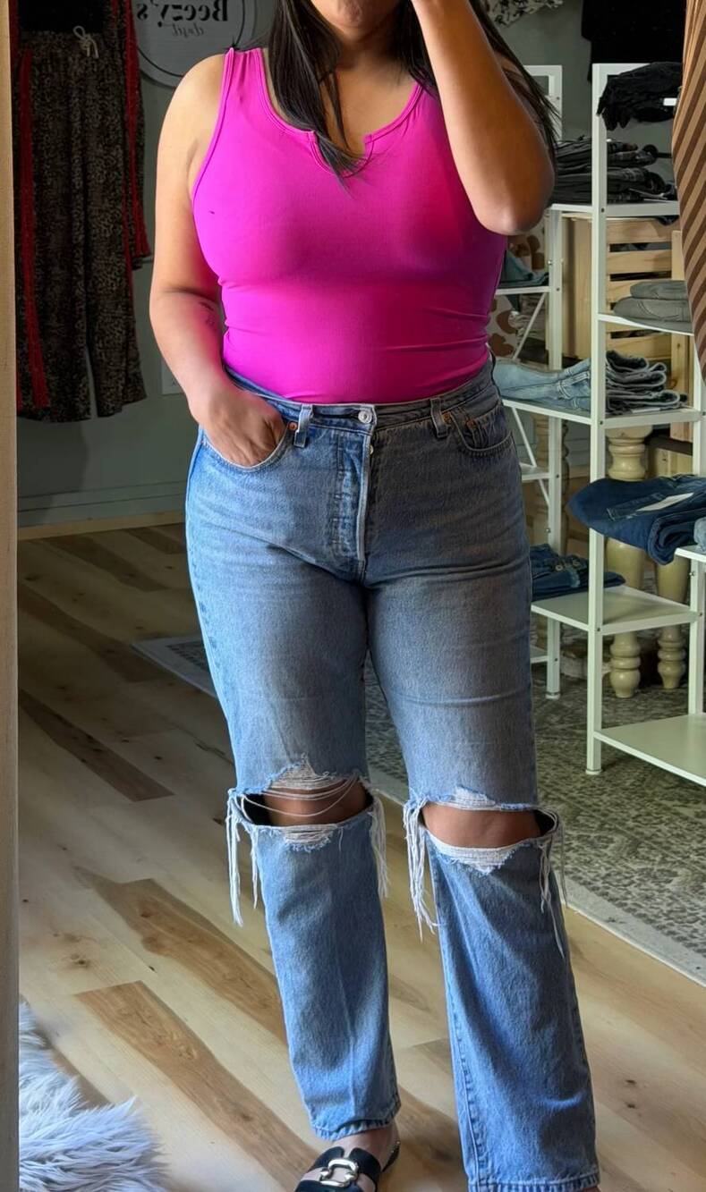 NEW ZENANA v-neck bodysuit in pink